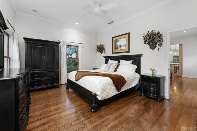 713 Quiet Hills Farm Road, Escondido CA: https://media.crmls.org/mediaz/7ef1ba63-c987-4efd-8363-77299ea3fa0b.jpg