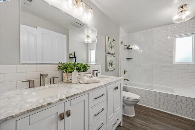 1153 Sherry Way, Livermore CA: https://media.crmls.org/mediaz/7ef227a1-16bf-4e87-ac3d-f4463ed30792.jpg