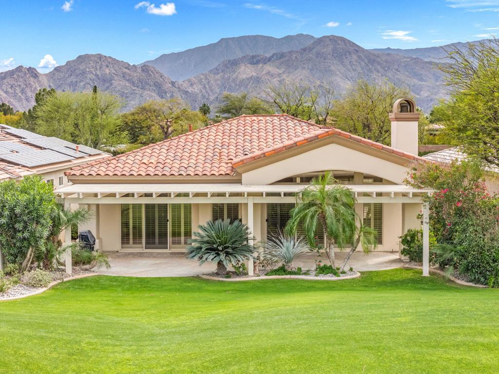 450 Gold Canyon Drive