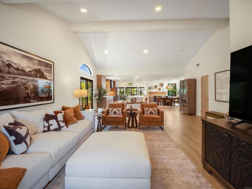 3985 Syme Drive - photo 14
