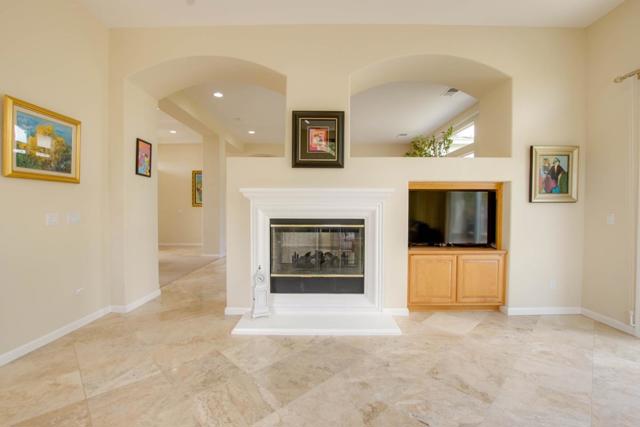 334 Paseo Gularte, San Juan Bautista CA: https://media.crmls.org/mediaz/7ef427dc-561f-4656-9600-02522ca5f804.jpg