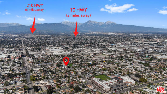 891 E 6th Street, Pomona CA: https://media.crmls.org/mediaz/7ef4e676-0d5b-4bba-90b2-9b06d0e69ac9.jpg