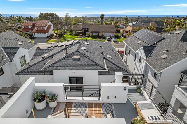 1136 Molara Lane, Encinitas CA: https://media.crmls.org/mediaz/7ef5f84c-1348-4260-9487-8295688a281a.jpg