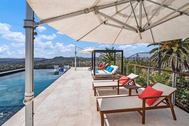 15484 Markar Rd, Poway CA: https://media.crmls.org/mediaz/7ef5fc63-2d83-4fde-a96e-ecb17f414f15.jpg