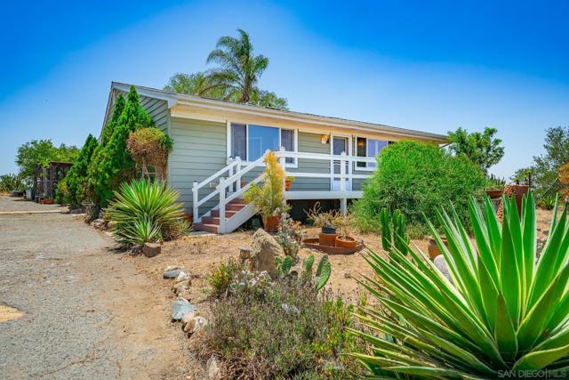 30727 Rolling Hills Dr, Valley Center, California 92082, 2 Bedrooms Bedrooms, ,2 BathroomsBathrooms,Single Family Residence,For Sale,Rolling Hills Dr,250031927SD