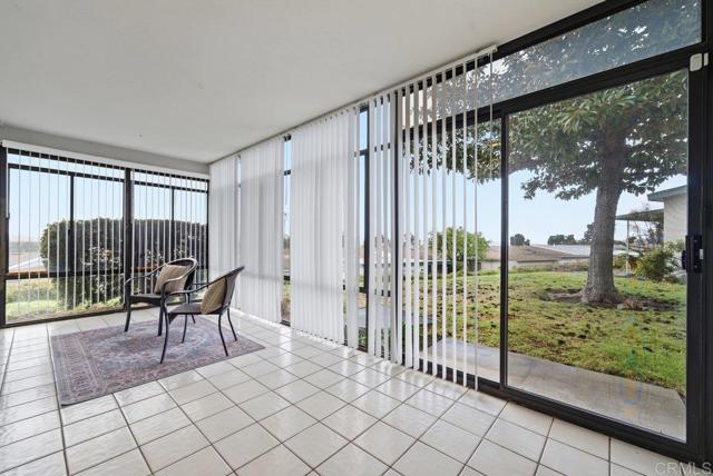 Detail Gallery Image 7 of 34 For 3808 Vista Campana #29,  Oceanside,  CA 92057 - 2 Beds | 2 Baths