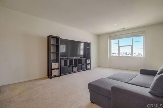Detail Gallery Image 36 of 60 For 1330 Santa Liza #4,  Chula Vista,  CA 91913 - 4 Beds | 3/1 Baths