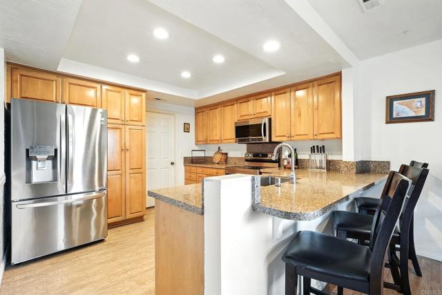 Detail Gallery Image 10 of 38 For 3149 Avenida Olmeda, Carlsbad,  CA 92009 - 3 Beds | 2 Baths