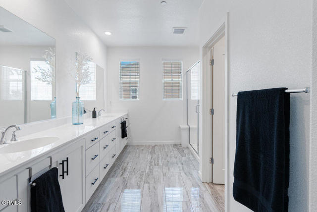 Detail Gallery Image 14 of 26 For 17065 Laurel Rd, Morgan Hill,  CA 95037 - 3 Beds | 2/1 Baths