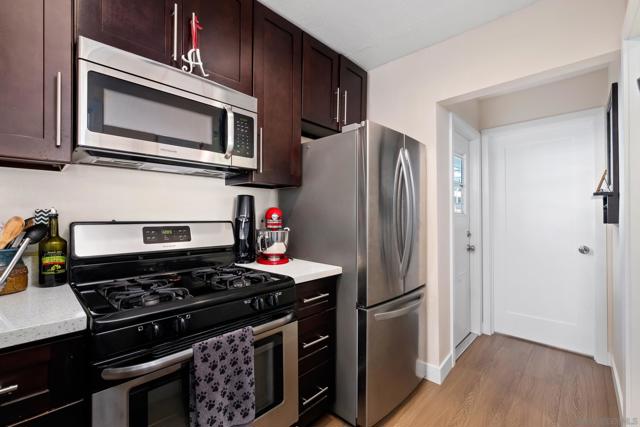 3809 Van Dyke Ave, San Diego CA: https://media.crmls.org/mediaz/7ef92e31-3c2d-4a62-8e77-9e0952de2e4a.jpg