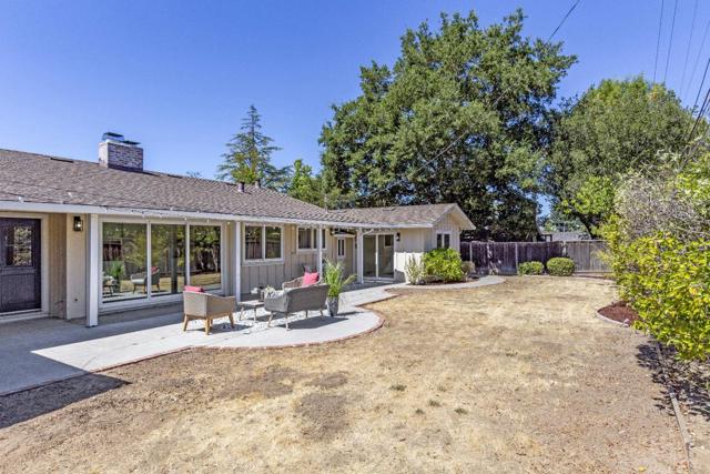 19866 BUCKHAVEN Lane, Saratoga CA: https://media.crmls.org/mediaz/7ef99c0b-3aa6-444b-83d1-b757b93f61e7.jpg
