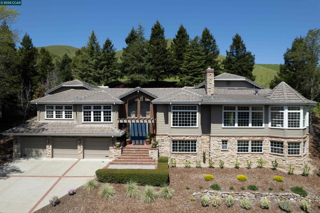 46 Merrill Circle N.