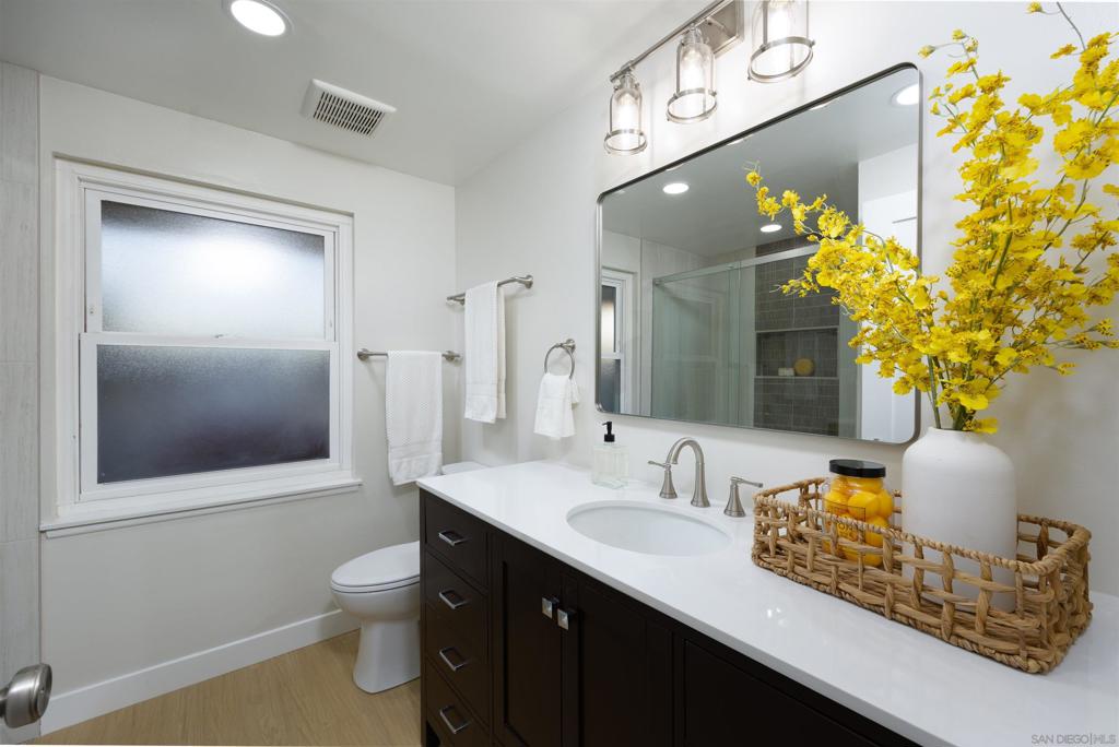 MLS #250045865SD image #20