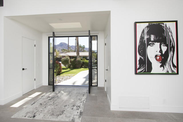 75414 Palm Shadow Drive, Indian Wells CA: https://media.crmls.org/mediaz/7efb93f5-8daa-4691-81ad-1537cae84ba4.jpg
