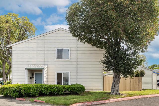 4251 Apollo Circle, Union City CA: https://media.crmls.org/mediaz/7efc153f-cadd-44ad-b46f-3a38ce9f28ae.jpg