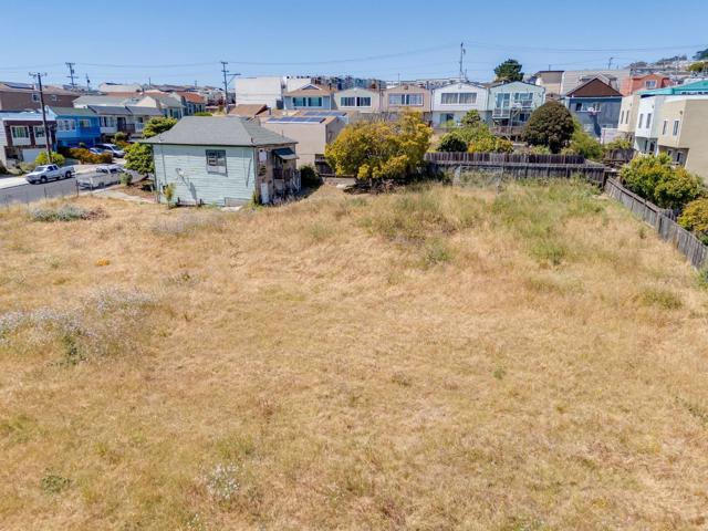 141 3rd Avenue, Daly City CA: https://media.crmls.org/mediaz/7efde193-5536-410e-a61a-5e160609d37c.jpg