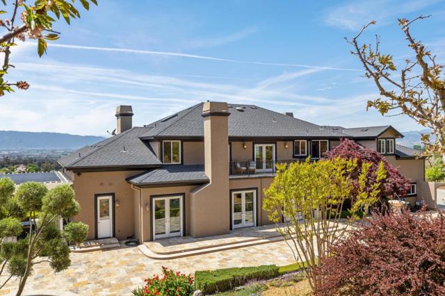9540 Via Del Oro, Gilroy CA: https://media.crmls.org/mediaz/7efe020f-ae38-4c08-98e2-e6dea27b7d60.jpg