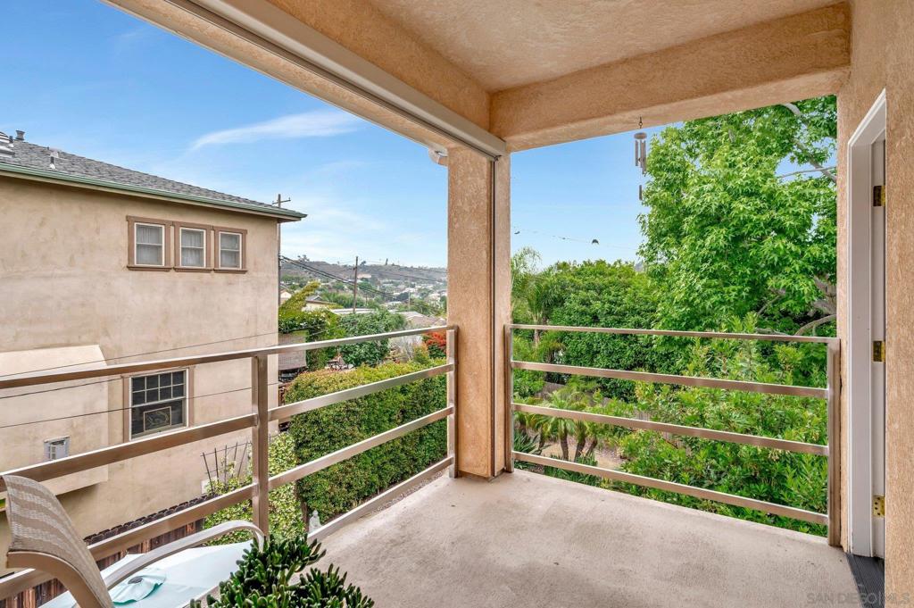 MLS #250030437SD img 7