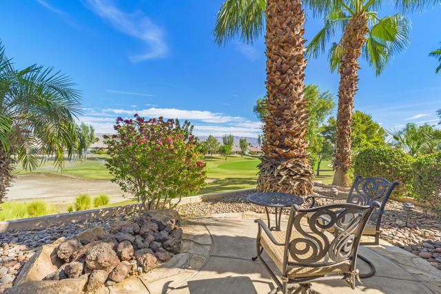 81126 Avenida Lorena, Indio CA: https://media.crmls.org/mediaz/7f0068d8-5822-4f4a-a0c1-918ca7bd3abe.jpg