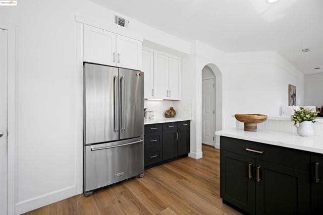 153 Camino Del Sol, Vallejo CA: https://media.crmls.org/mediaz/7f00c1be-b4af-4187-bd92-cc9a78cfbcde.jpg