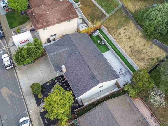 17914 Joseph Dr, Castro Valley CA: https://media.crmls.org/mediaz/7f00f2a2-4aa4-4774-a5fd-80830de1eabb.jpg