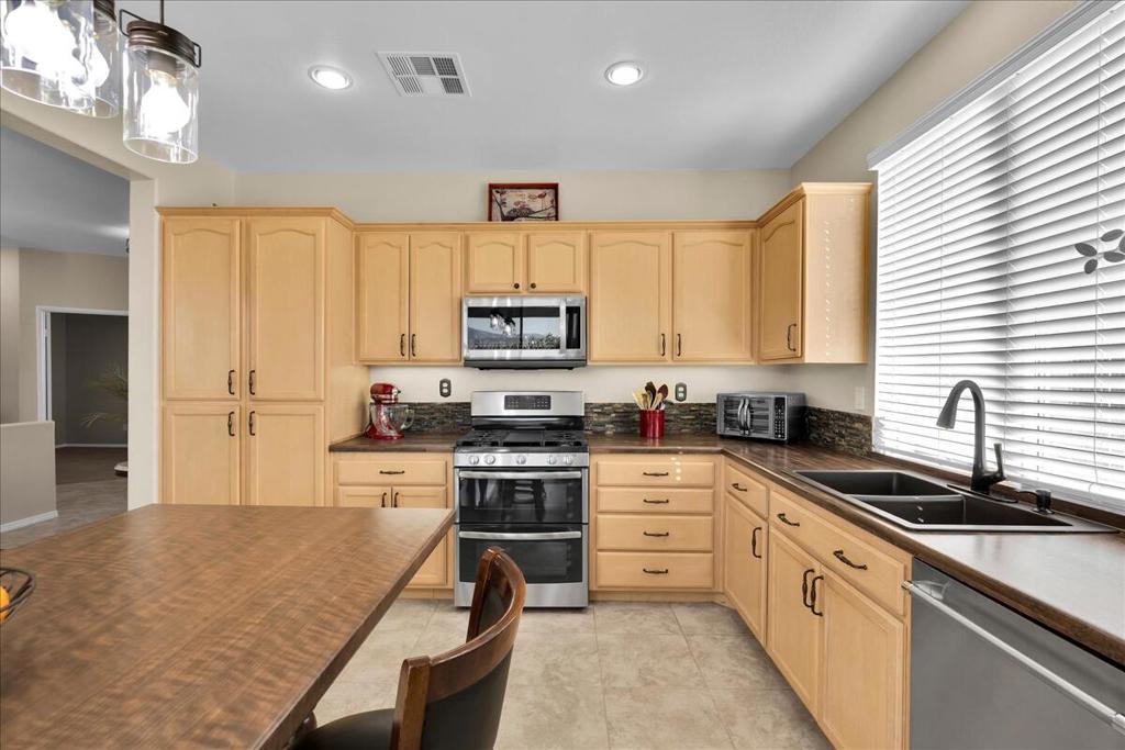 MLS #219138032DA image #12