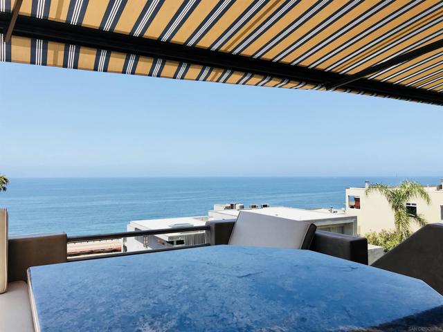 1464 Summit Ave, Cardiff by the Sea CA: https://media.crmls.org/mediaz/7f03111a-6d49-4a62-a7fb-585e4fc1da65.jpg