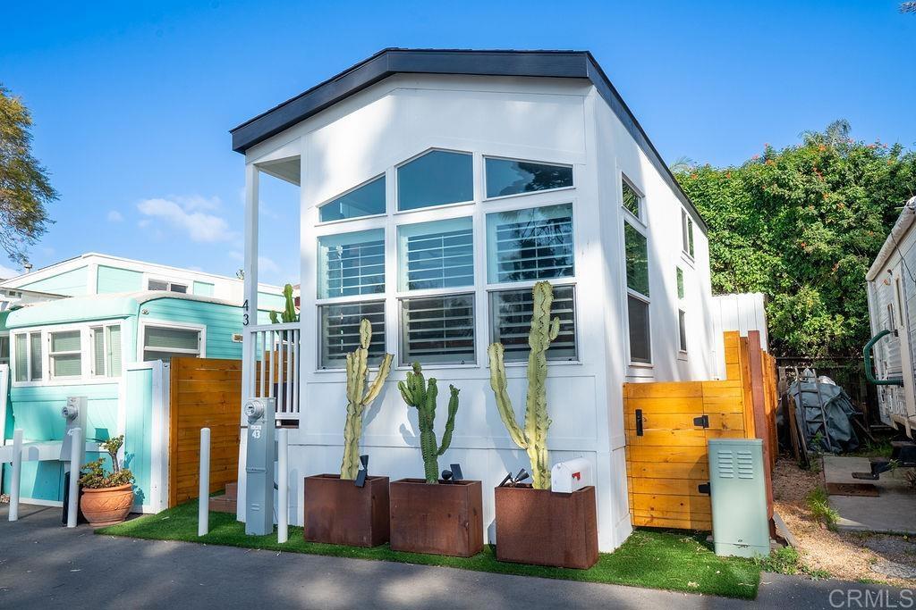 523 Vulcan Avenue