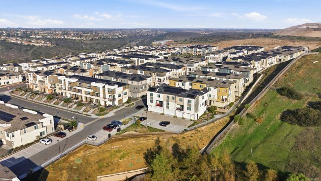 Detail Gallery Image 44 of 46 For 796 Makani St #3,  Chula Vista,  CA 91911 - 4 Beds | 3/1 Baths