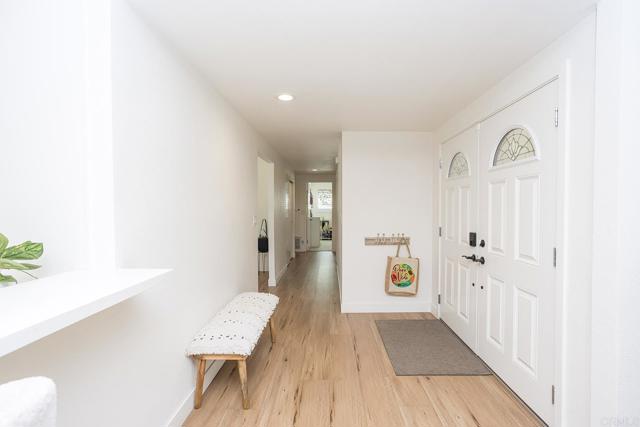 Detail Gallery Image 16 of 53 For 5627 Yerba Anita, San Diego,  CA 92115 - 4 Beds | 2 Baths