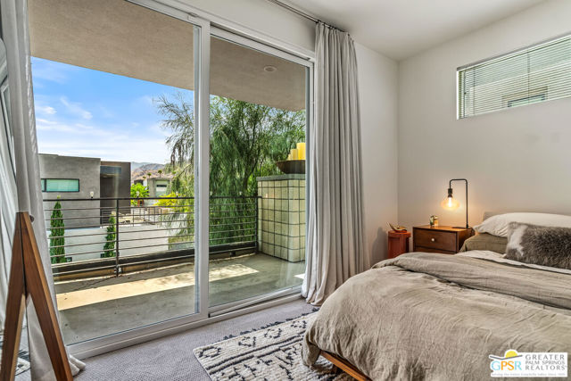 482 Paragon Loop, Palm Springs CA: https://media.crmls.org/mediaz/7f0a568b-a108-41f6-aaff-0d0f129b22c4.jpg