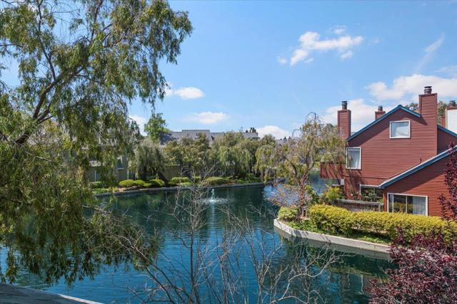 953 Shoreline Drive, San Mateo CA: https://media.crmls.org/mediaz/7f0b4584-693a-4185-acbd-9e37e77ff1de.jpg