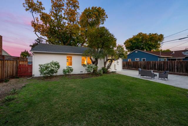 876 Sunset Drive, Santa Clara CA: https://media.crmls.org/mediaz/7f0ba7da-90eb-4546-984c-6807b85f267f.jpg
