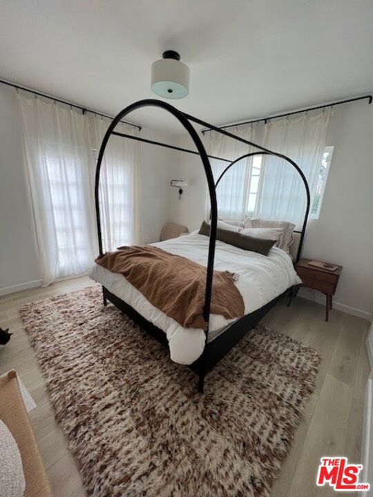 2032 W 80th Street, Los Angeles CA: https://media.crmls.org/mediaz/7f0c0c2a-ae5d-468c-b98a-1eaaa6edd516.jpg