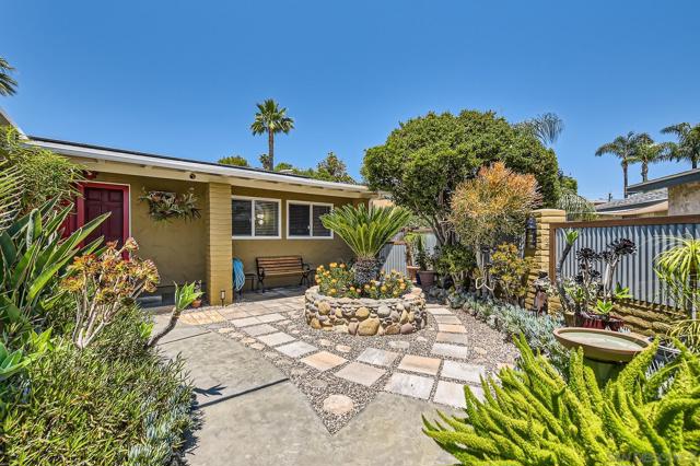 9373 GOYETTE PLACE, Santee CA: https://media.crmls.org/mediaz/7f0c5bba-f022-4f79-b358-65a9231c5b0e.jpg