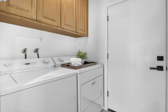 4217 Waycross Ct, Pleasanton CA: https://media.crmls.org/mediaz/7f0e4ad9-05d4-4f71-8497-f2451535db5b.jpg