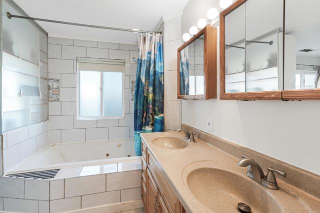 Detail Gallery Image 12 of 51 For 1421 Maria Ave, Spring Valley,  CA 91977 - 5 Beds | 4 Baths