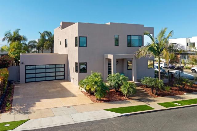 Image 70 of 75 For 4593 Coronado Ave