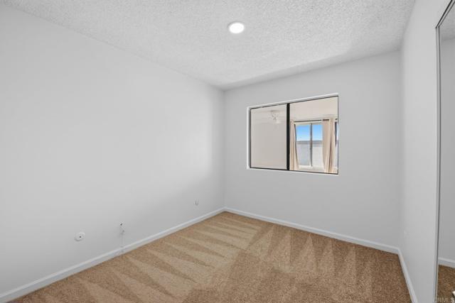 Detail Gallery Image 12 of 29 For 155 Fireside St, Oceanside,  CA 92058 - 3 Beds | 1 Baths