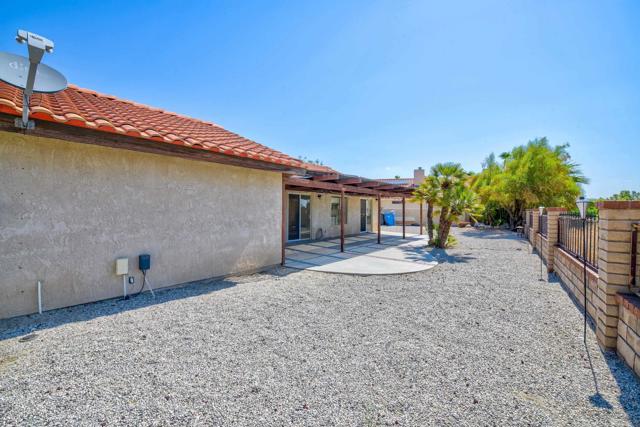 Detail Gallery Image 16 of 39 For 64577 Vardon Ct, Desert Hot Springs,  CA 92240 - 2 Beds | 2 Baths