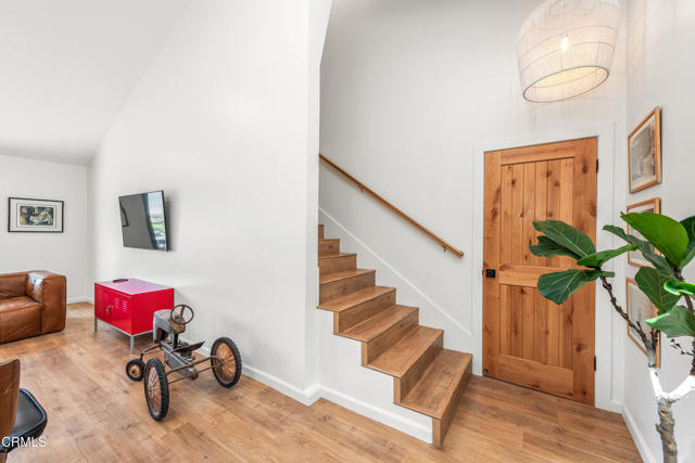 Detail Gallery Image 37 of 65 For 2474 Barbara Dr, –,  CA 93012 - 4 Beds | 3/1 Baths