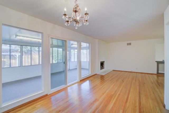 1679 Catalonia Way, San Jose CA: https://media.crmls.org/mediaz/7f10c8ec-56b4-4cf5-8955-657b6c154ac9.jpg