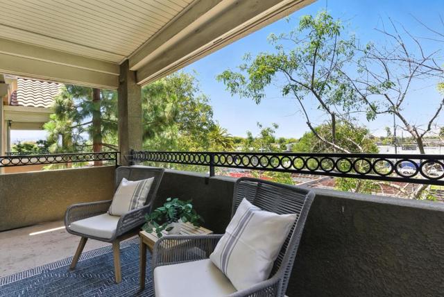 401 S Norfolk Street, San Mateo CA: https://media.crmls.org/mediaz/7f10f5da-1c0c-4244-b85f-4113eb0af112.jpg
