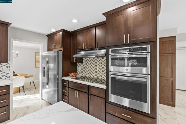 2916 Sombrero Circle, San Ramon CA: https://media.crmls.org/mediaz/7f11418c-45ce-4d83-b77f-df1986063762.jpg