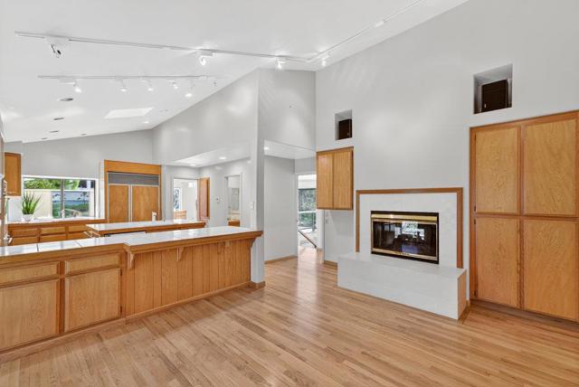 4051 Los Altos Drive, Pebble Beach CA: https://media.crmls.org/mediaz/7f114a58-dee0-4887-b993-44033813476e.jpg