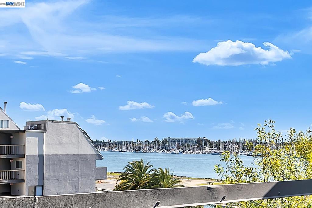 7 Embarcadero #312