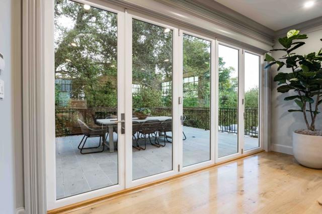 132 Elm Avenue, Burlingame CA: https://media.crmls.org/mediaz/7f11b6d1-3db1-4186-ac25-0cec4f27e035.jpg