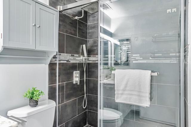 823 Perseus Lane, Foster City CA: https://media.crmls.org/mediaz/7f1332ab-9f0f-4ea2-bd44-8da7102ebe02.jpg