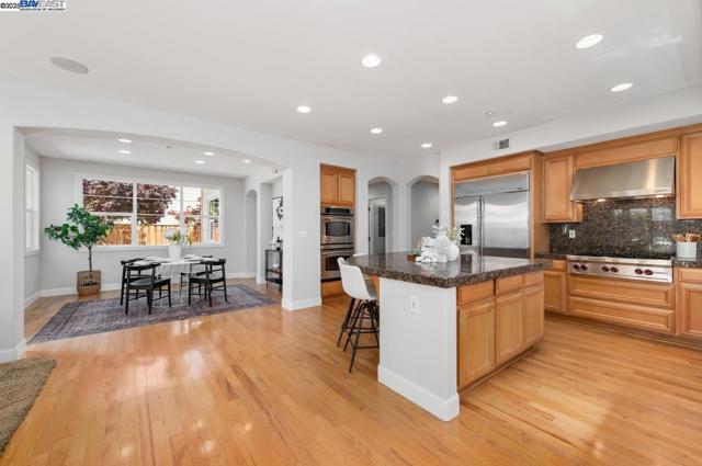 5640 Carnegie Way, Livermore CA: https://media.crmls.org/mediaz/7f136de9-fc18-472b-9bc2-34010380637d.jpg