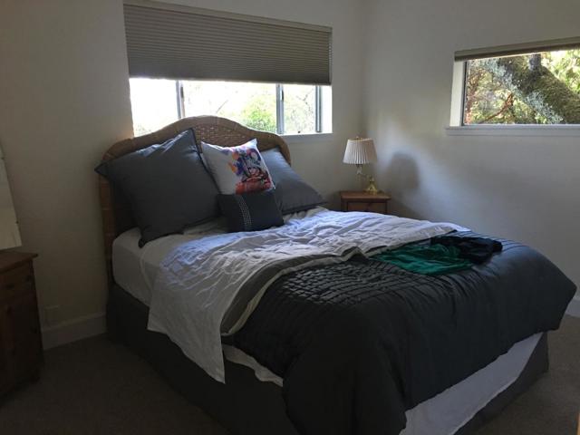495 Summit Springs Road, Woodside CA: https://media.crmls.org/mediaz/7f13781e-5941-47af-8e68-16a2159b16a9.jpg